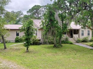1340 S Colonial Ave, Homosassa, FL 34448