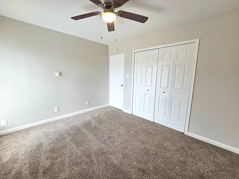 Arcadia Dell Apartments — Photo 29
