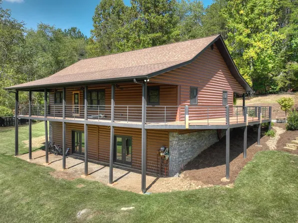 6008 Mobile Rd, Blue Ridge, GA 30513