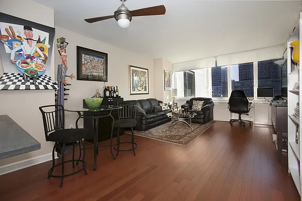Sold by BLU Real Estate | media 23