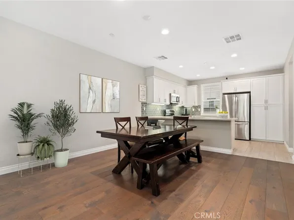 649 W Foothill Blvd Unit 2, Glendora, CA 91741