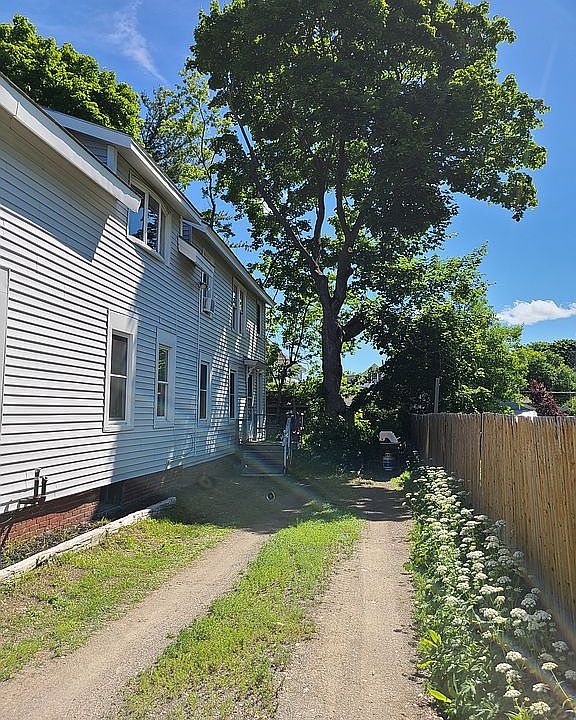2nd image of 63 Maple St