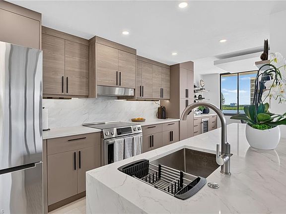 4th image of 11 Bluebill AVE #606