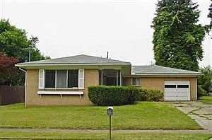1st image of 1021 2nd Ave