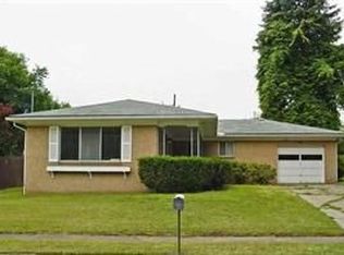 1021 2nd Ave, New Cumberland, WV