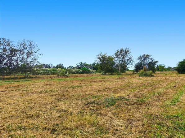 LOT 2 Cow Creek Rd, Damon, TX 77430