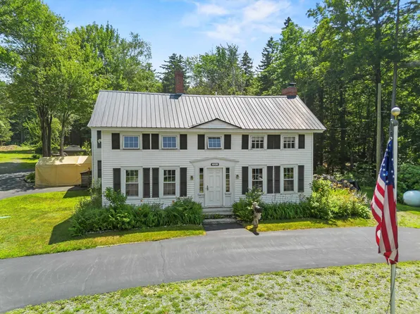 592 State Route 2, Shelburne, NH 03581
