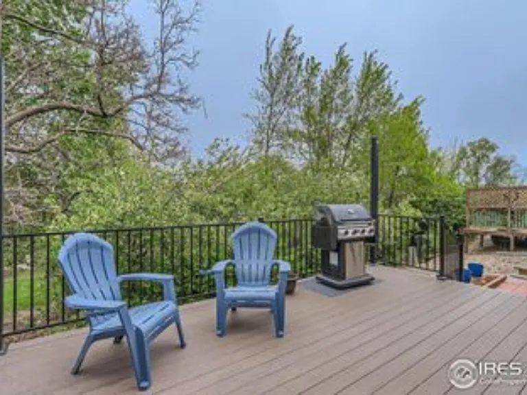 8563 W 48th Pl — Photo 4