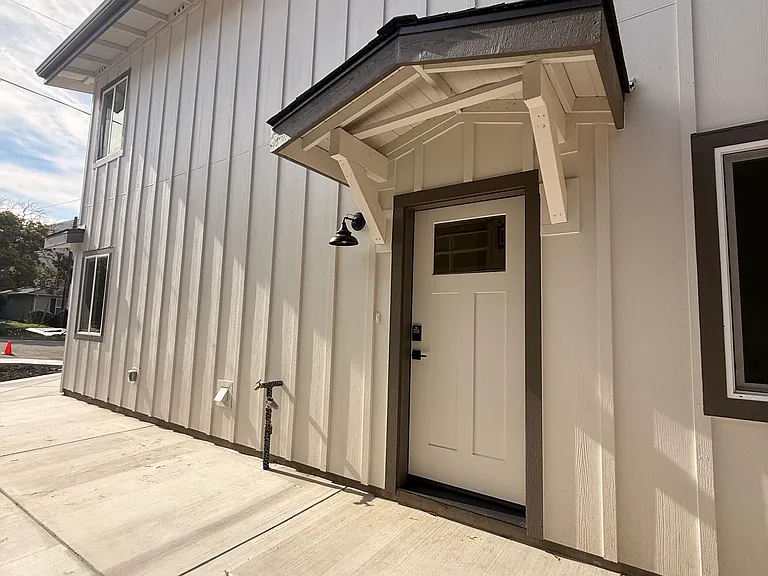 1503 Slack St #B — Photo 2