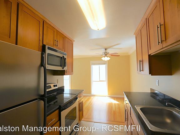 3rd image of 4140 Cesar Chavez St APT 40