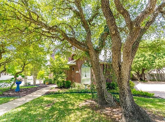 4th image of 3600 Nicholaus Cv