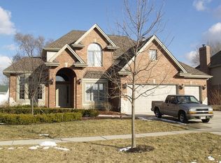 418 Wisconsin Rd, New Lenox, IL 60451