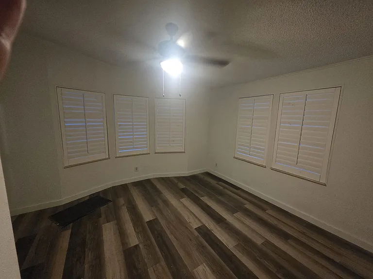 3615 Lazy Lake Dr S — Photo 8
