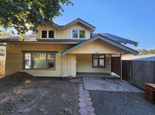 406 S Mill St, Colfax, WA 99111