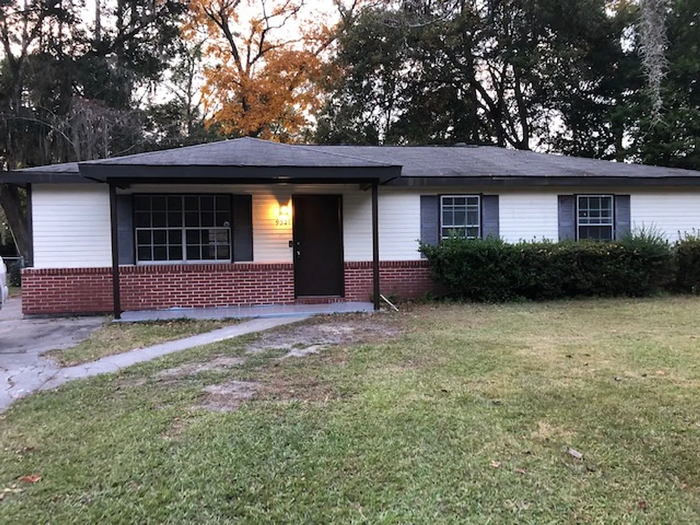 Cozy home off White Bluff Rd — Photo 1