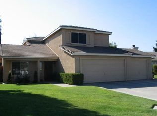 8291 N Bridgeport Dr, Hilmar, CA 95324