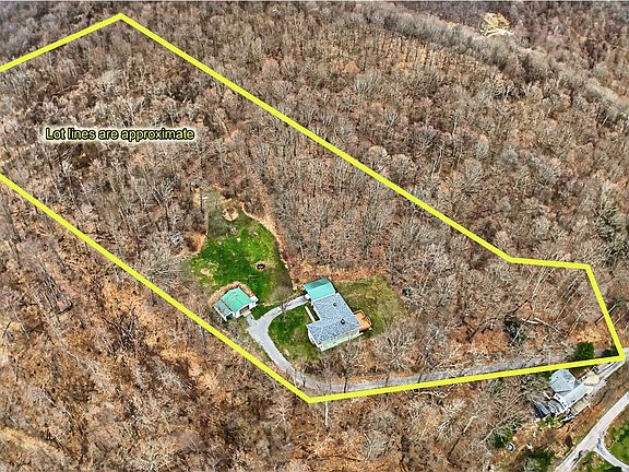 4th image of 124 Middle Rd