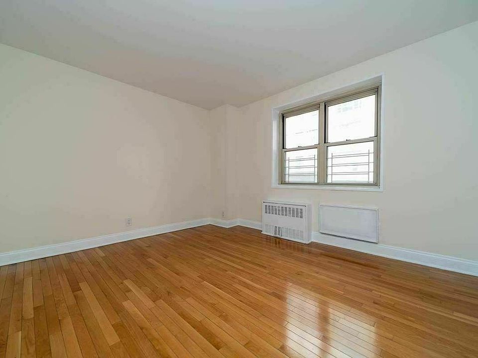 1st image of 5 W 91st St #1AA