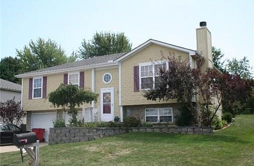 1st image of 3010 SW Shadow Brook Dr