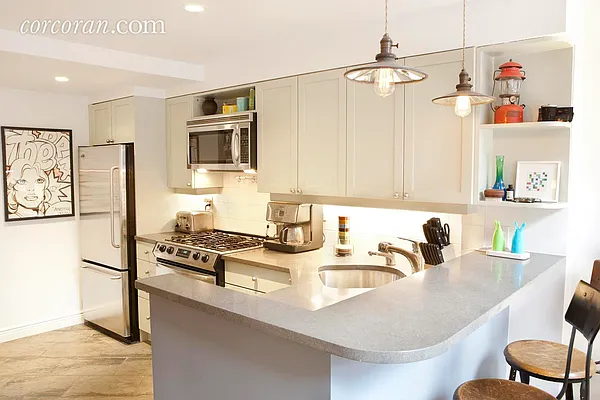 Sold by Corcoran | media 15