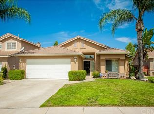 8914 Arrowleaf Cir, Corona, CA 92883