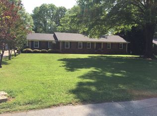 380 Fairlane Dr, Spartanburg, SC 29307