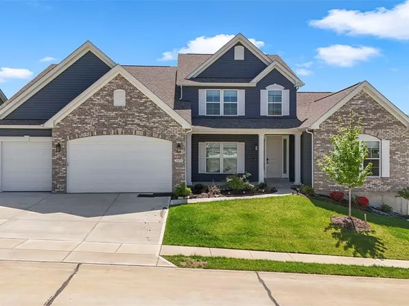 365 Kreder Ridge Cir, Saint Charles, MO 63304