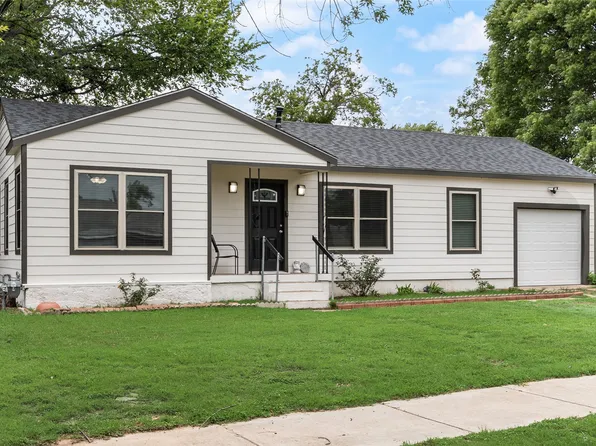 1005 Iowa St, Irving, TX 75060