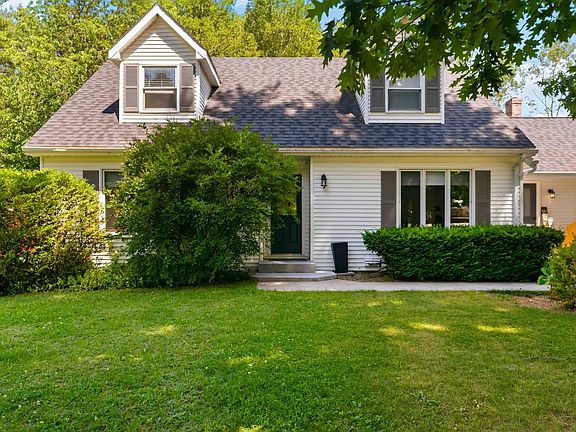 5th image of 1558 Meghan Dr