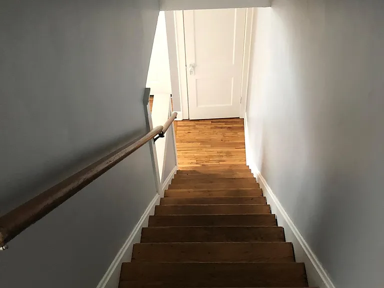 196 Dana Ave — Photo 11
