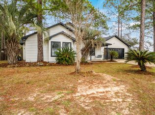 103 Villacrest Dr, Crestview, FL 32536