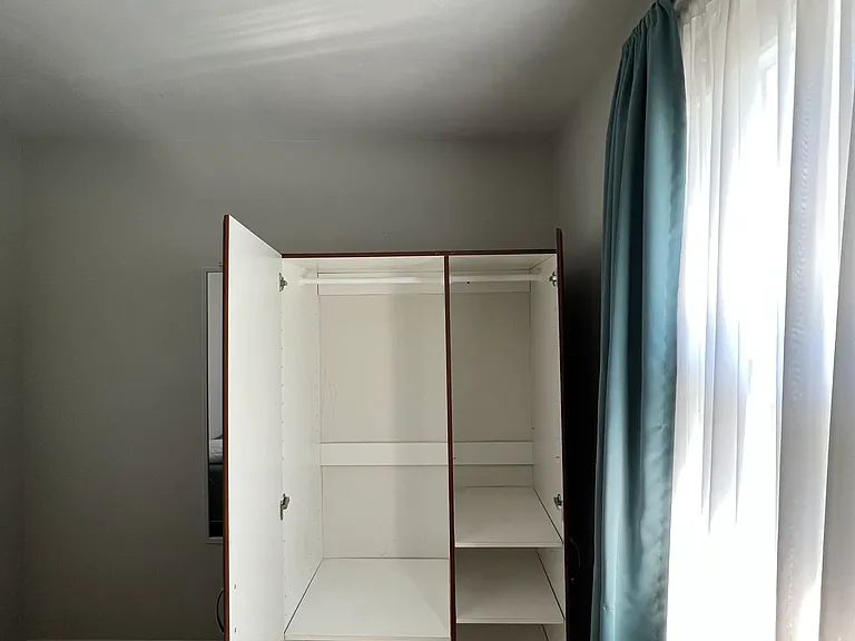 Apartment #1- Bedroom3