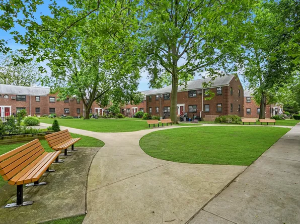 16-01 160th Street image 14 of 17