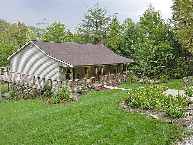 1st image of 1363 Lake Forest Ln