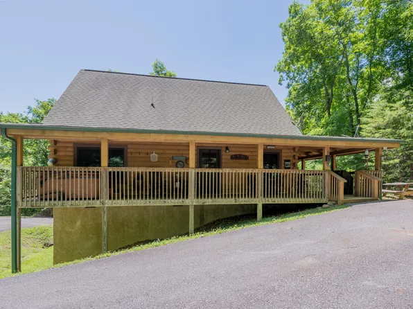 2528 Fleming Way, Sevierville, TN 37876