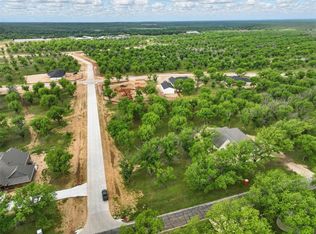 8201 Ravenswood Rd, Granbury, TX 76049