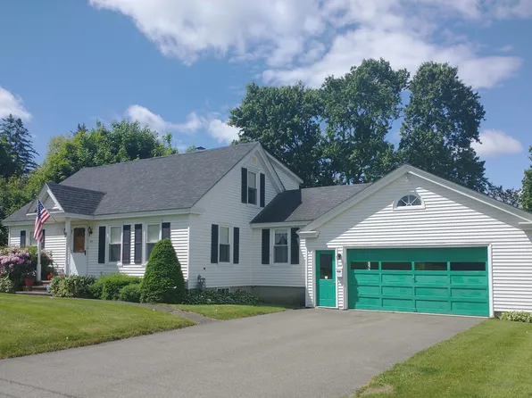 197 Chamberlain Street, Brewer, ME 04412