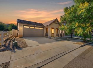 868 White Pepper Dr, Hemet, CA 92545
