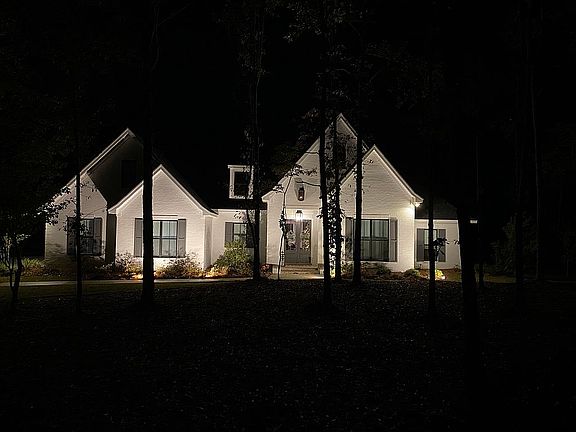 4th image of 107 Briarwood Loop