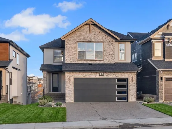 28 Spring Creek Point SW, Calgary, AB T3H 6J4