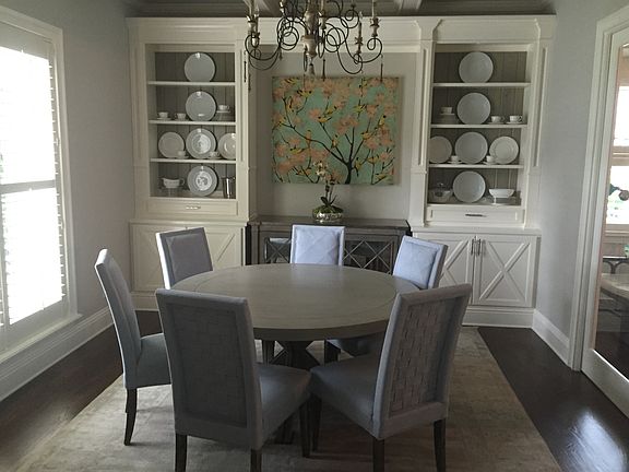 4th image of 151 W Rockwood Way