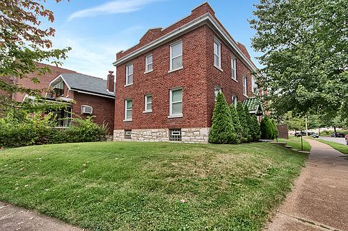 5th image of 5023 Elenore Ave APT 2N