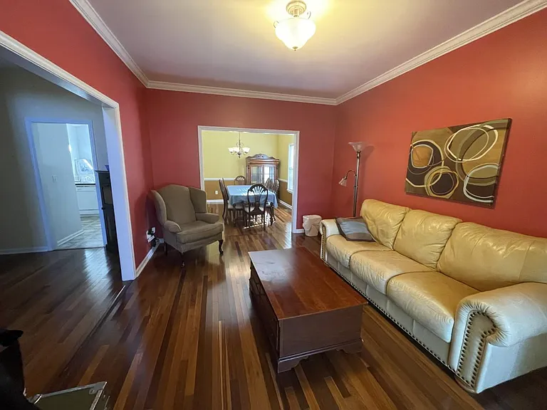 44 Hampton Springs Ct — Photo 8