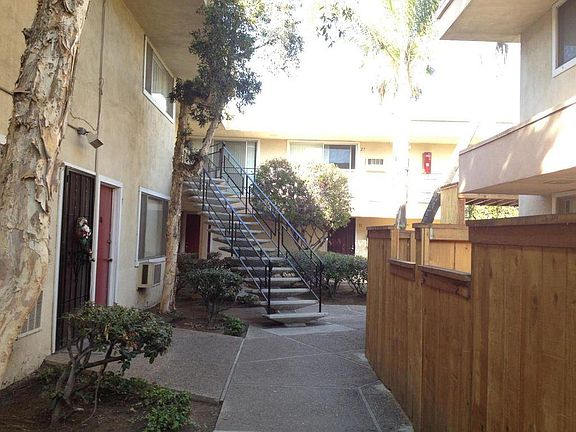2nd image of 4601 63rd St APT 11