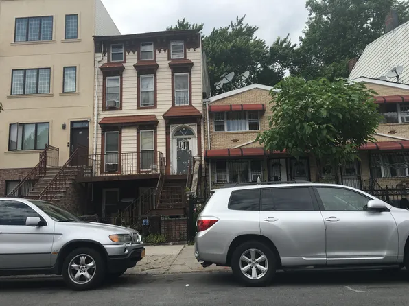 23 Pulaski St, Brooklyn, NY 11206