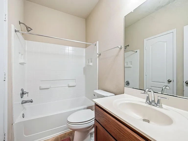 7126 Whitlow Wonder Ln — Photo 35