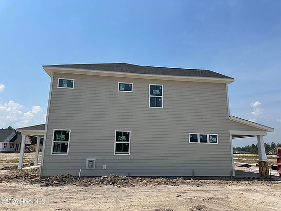 4th image of 3120 Gresham Place