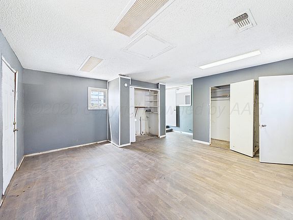 5th image of 4311 Bowie St