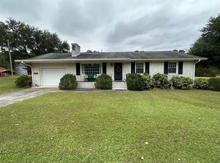 3438 State Highway 211 E, Clarkton, NC 28433