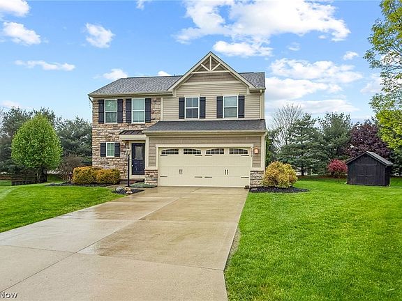 3rd image of 7679 Fiddler Court Cir NE